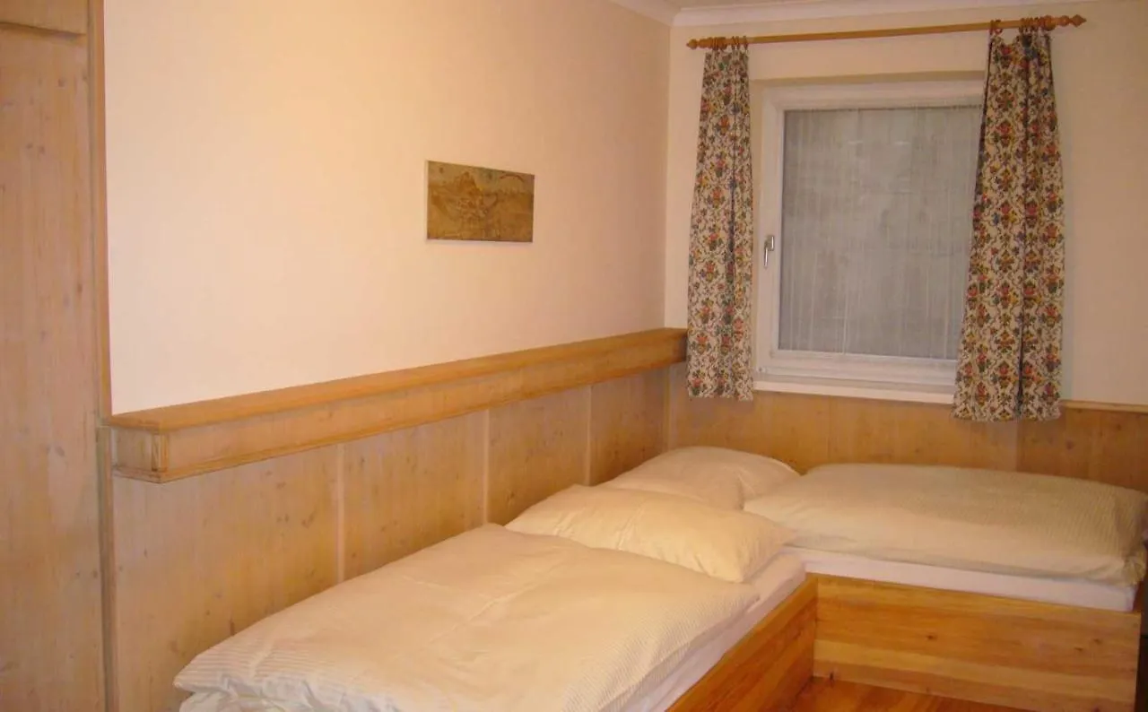Apartamento Haus Gugl By Skinetworks Saalbach-Hinterglemm